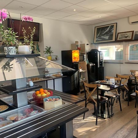 Contact Hotel Marseille Aubagne La Penne-sur-Huveaune Eksteriør billede
